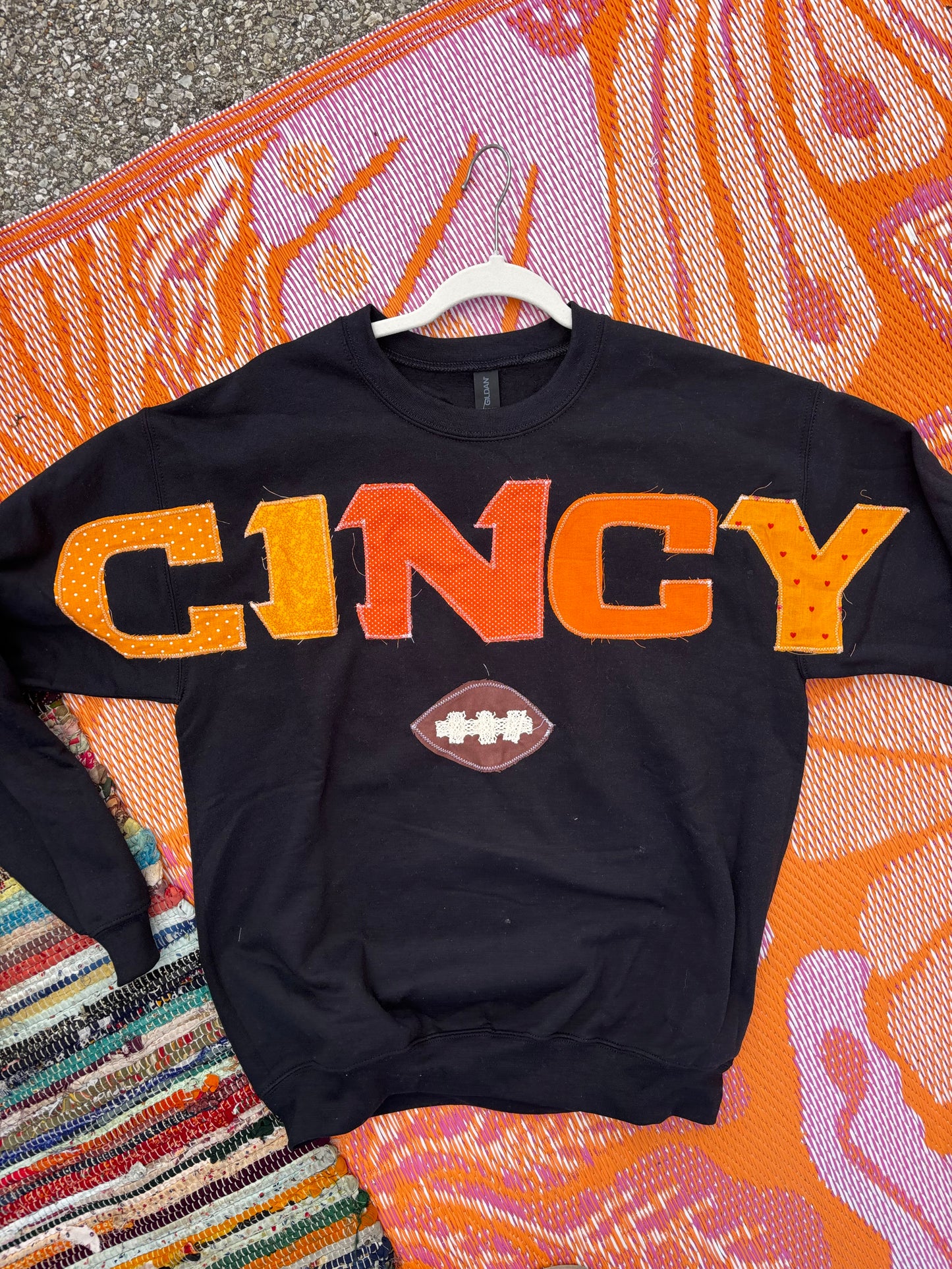 CINCY Crewneck
