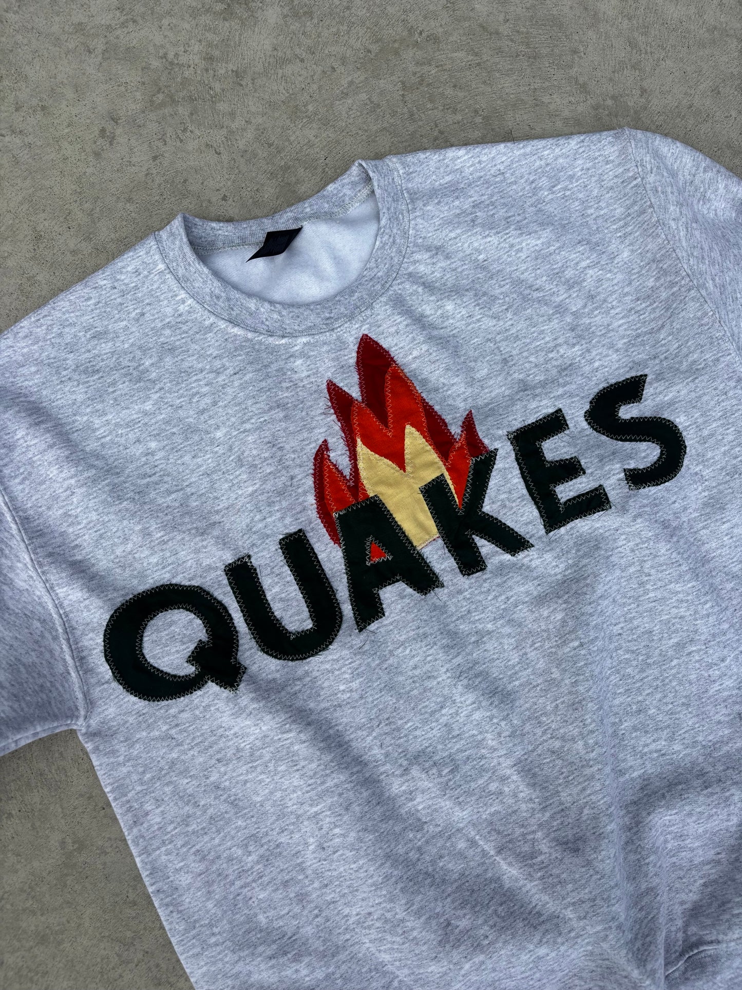 Quakes Hot Crewneck