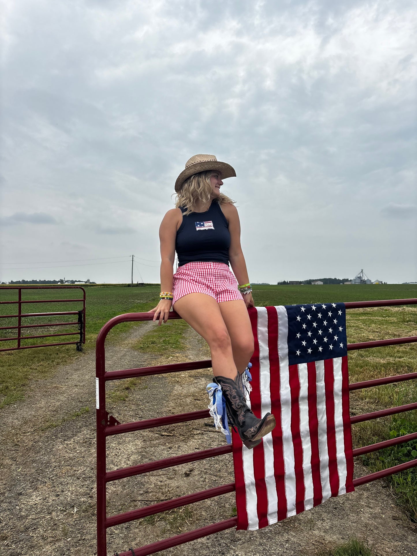 Flag Tank