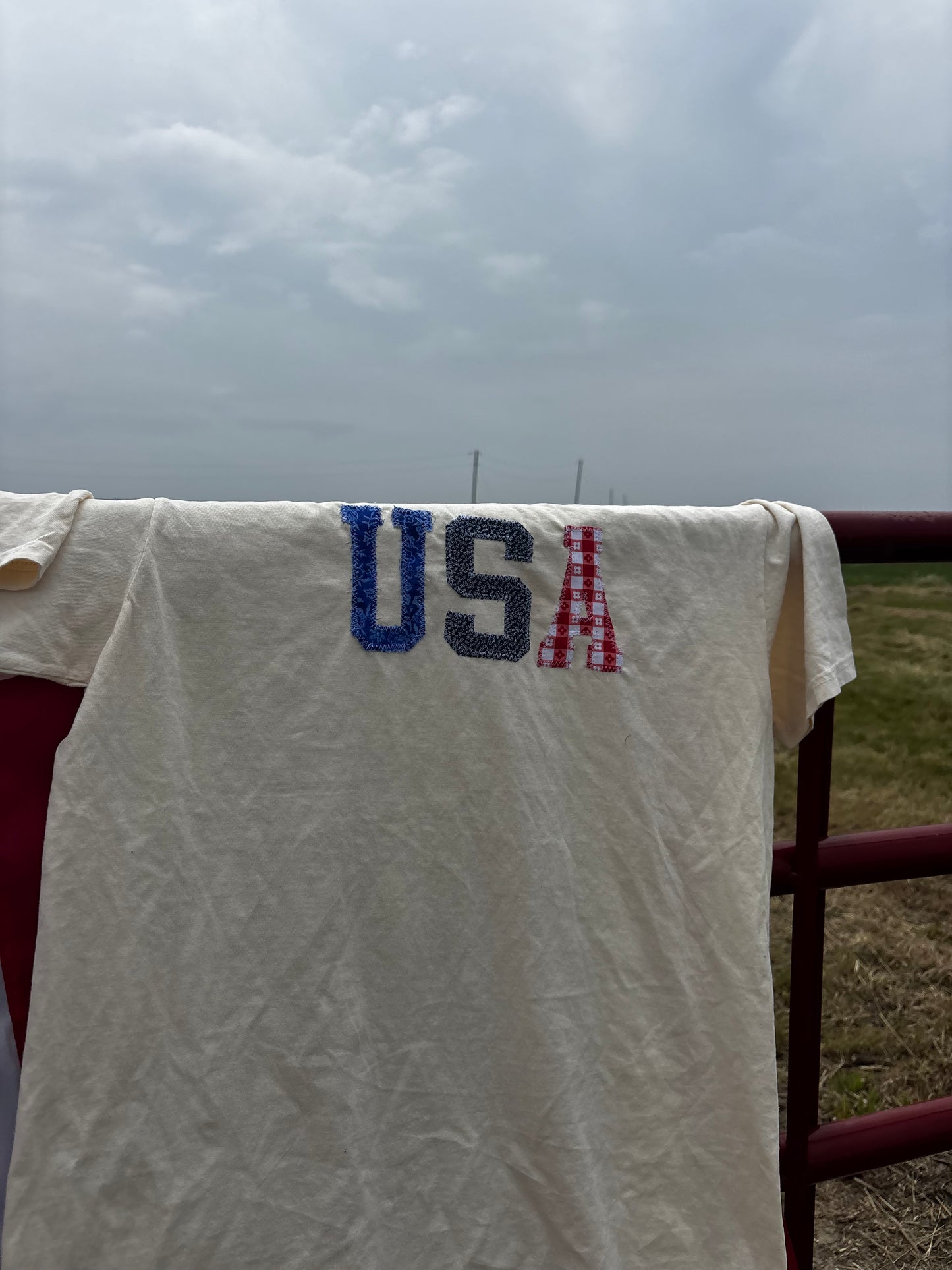 USA Tee - CREAM