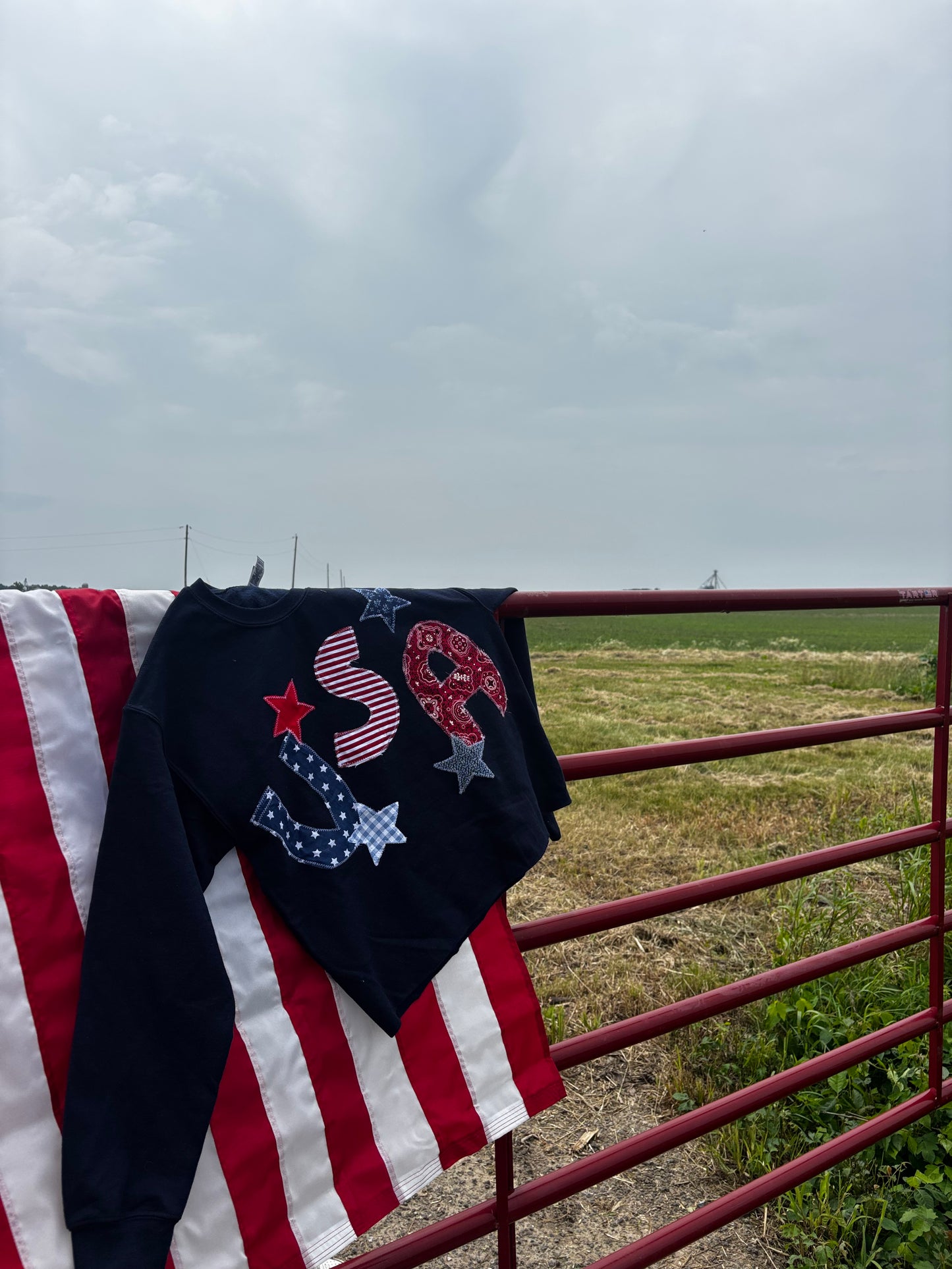 USA Crewneck