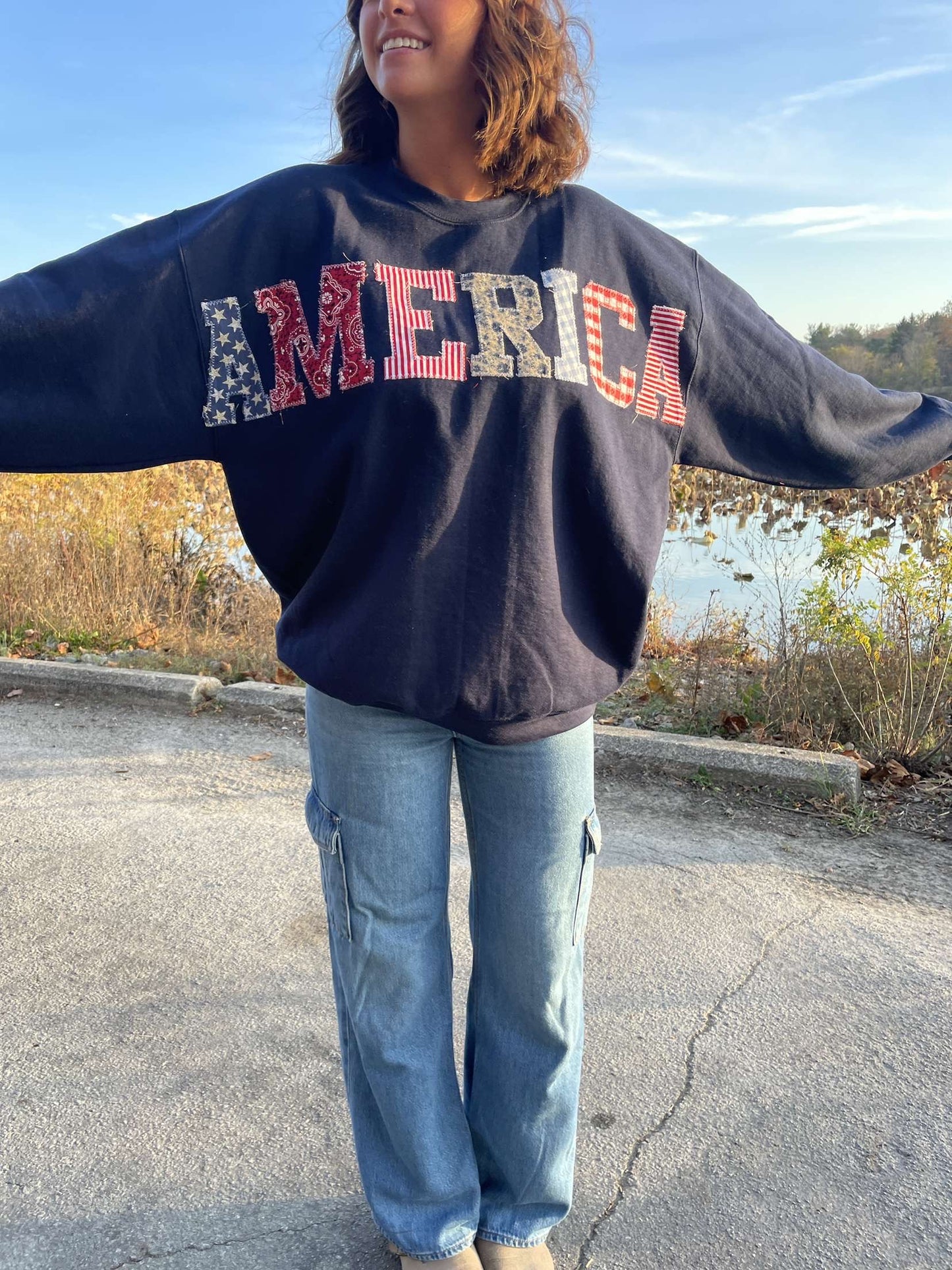 AMERICA Crewneck ♥︎