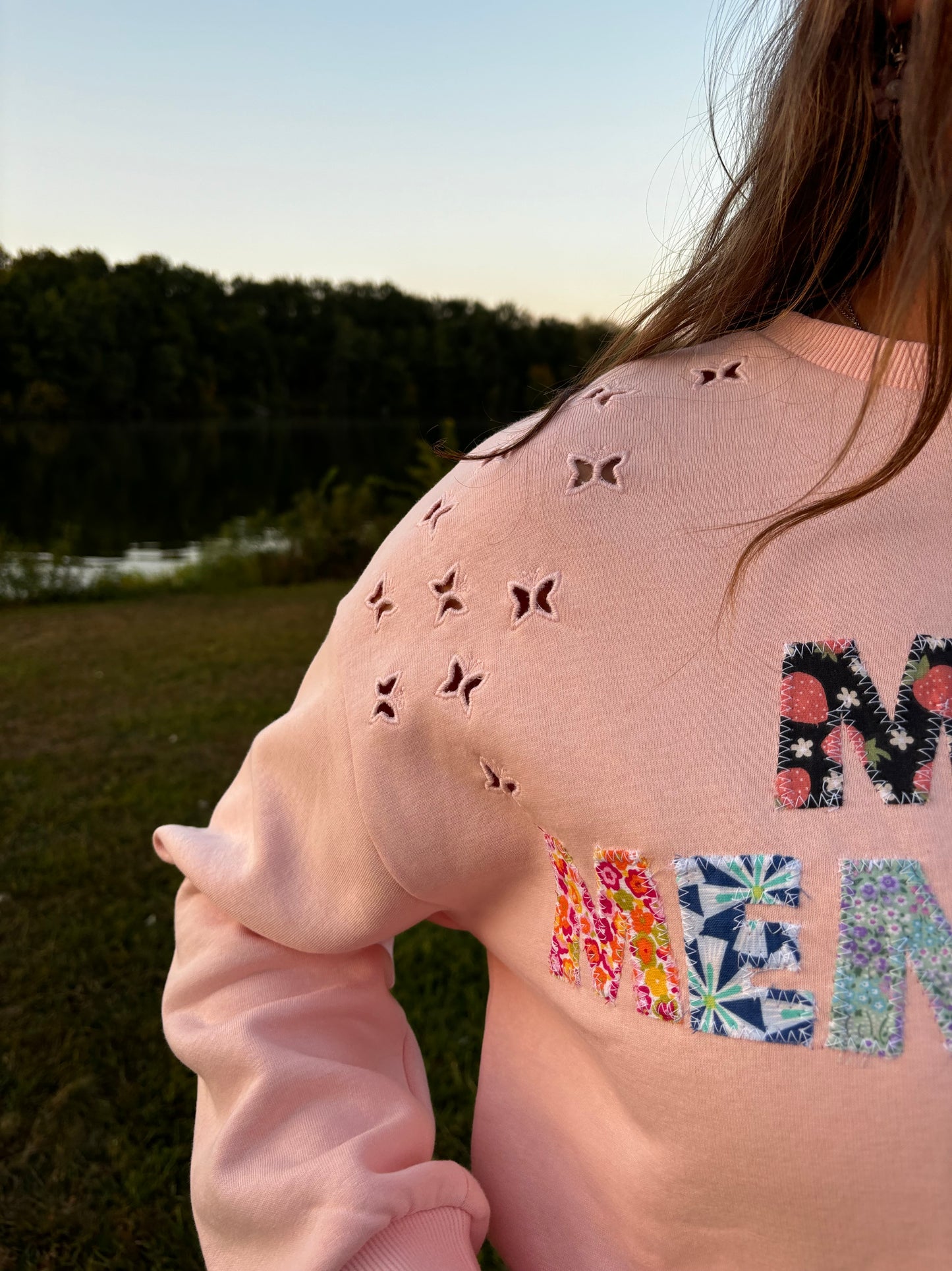 Make Memories Cropped Crewneck