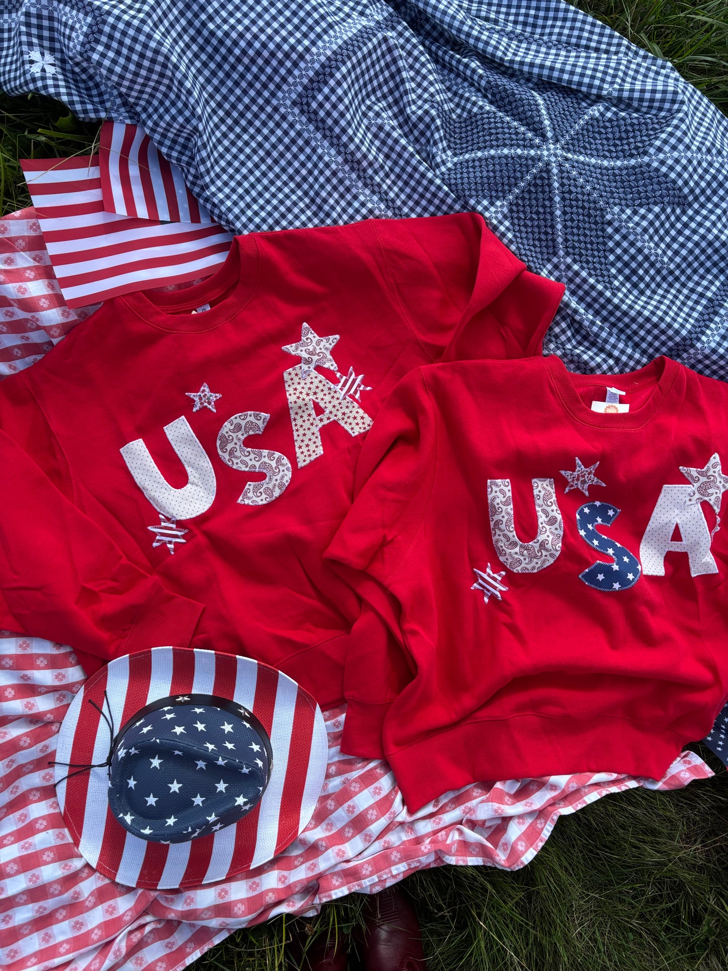 USA Crewneck - Red