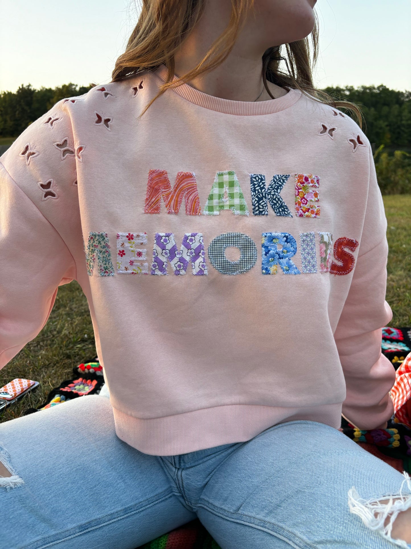 Make Memories Cropped Crewneck