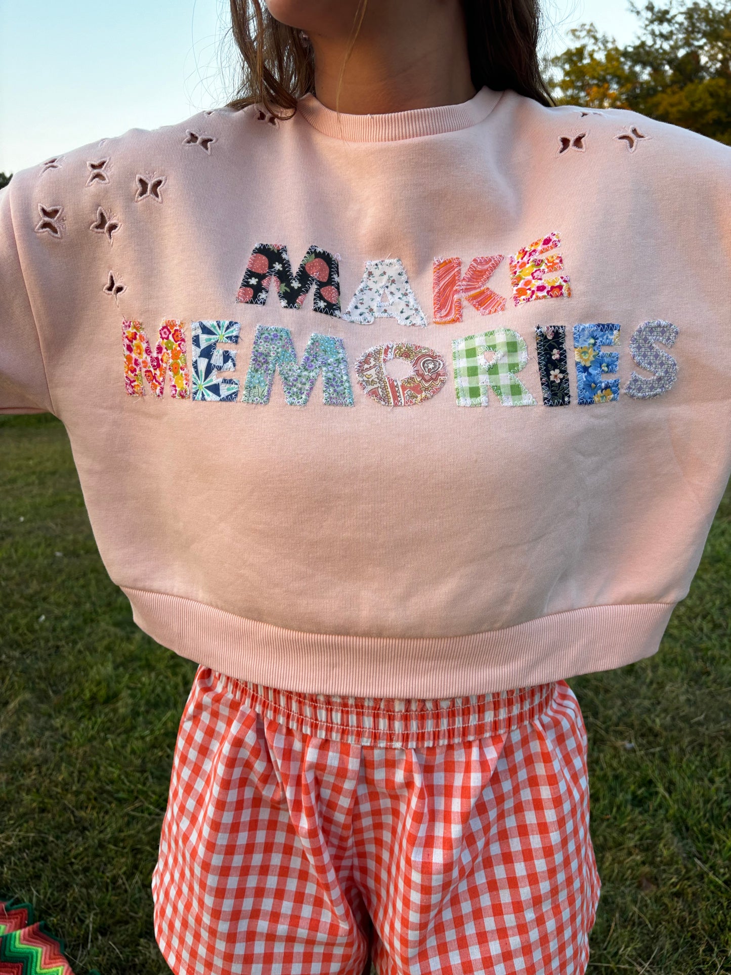 Make Memories Cropped Crewneck